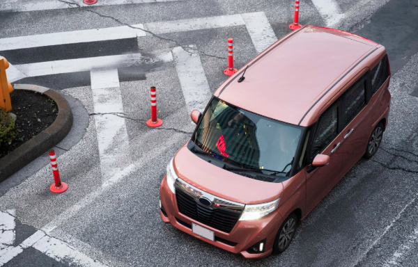 Engineering Stability: The Role of Crash Cushion Attenuators in Preventing Vaulting and Rollovers